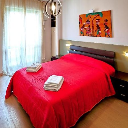 Farini Apartment Milaan Buitenkant foto