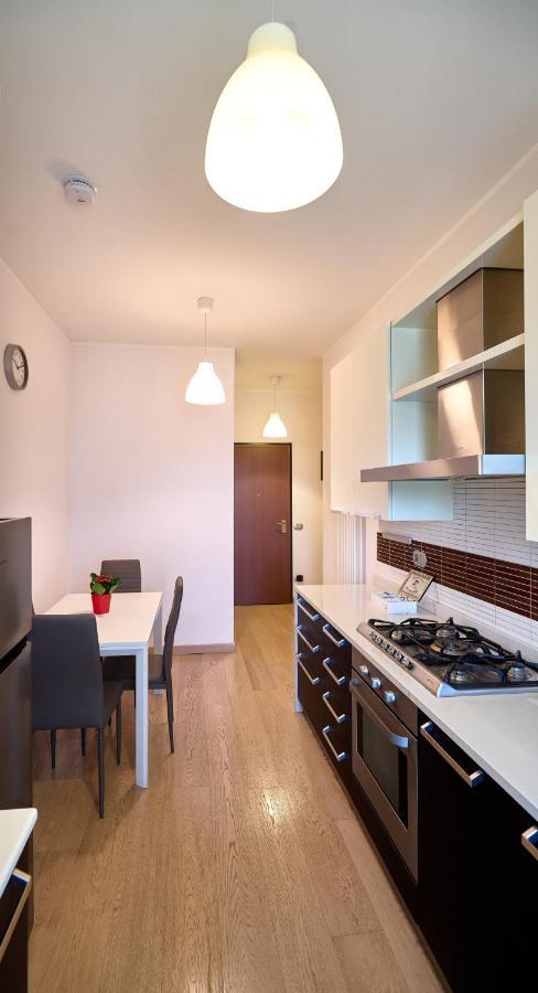 Farini Apartment Milaan Buitenkant foto