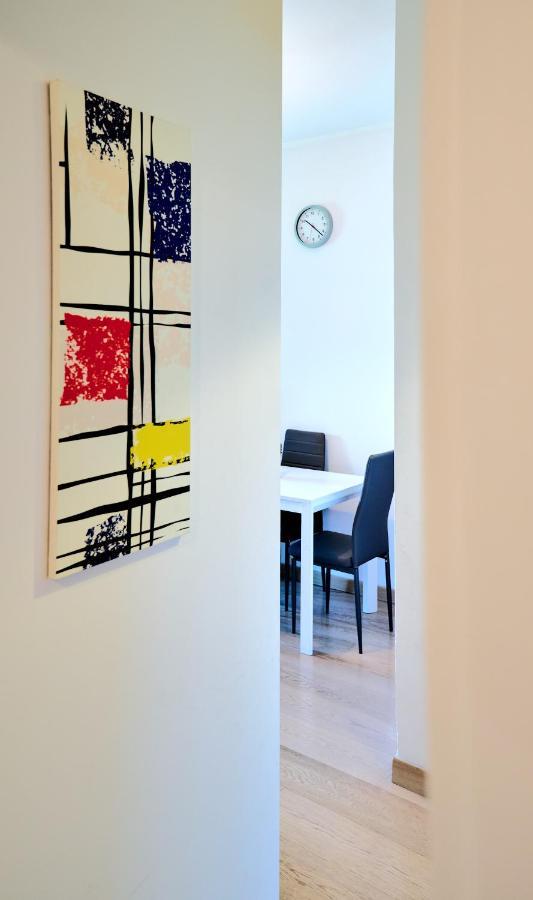 Farini Apartment Milaan Buitenkant foto