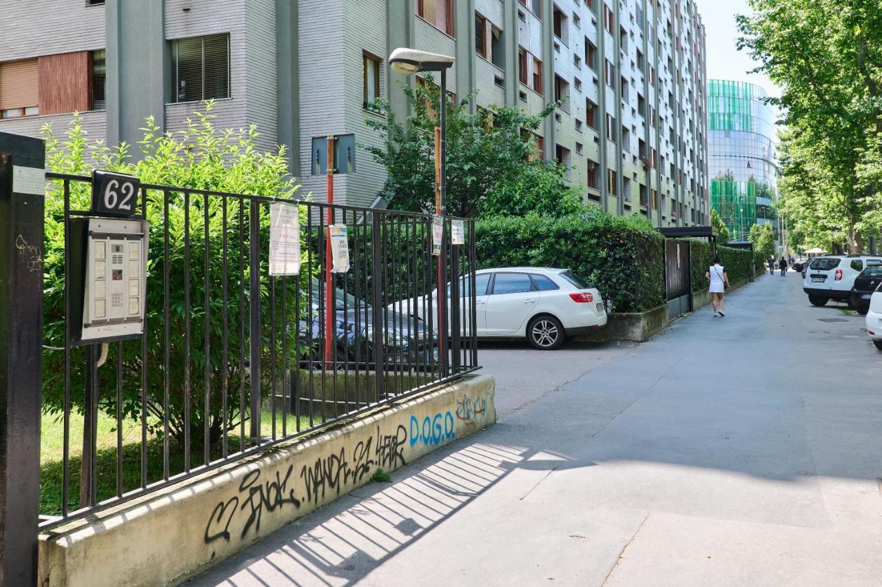 Farini Apartment Milaan Buitenkant foto